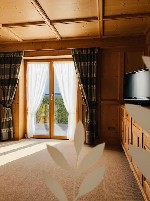 Ferienwohnung Haus Am Lechweg Reutte Exterior foto